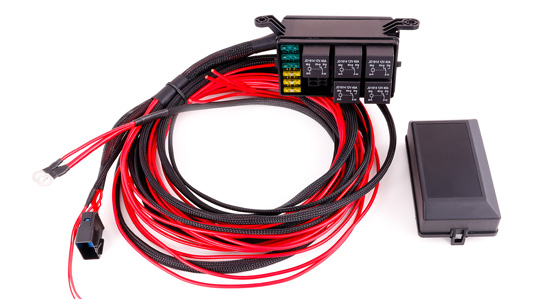Relay and fusebox to simplify the MaxxECU flying lead installation.