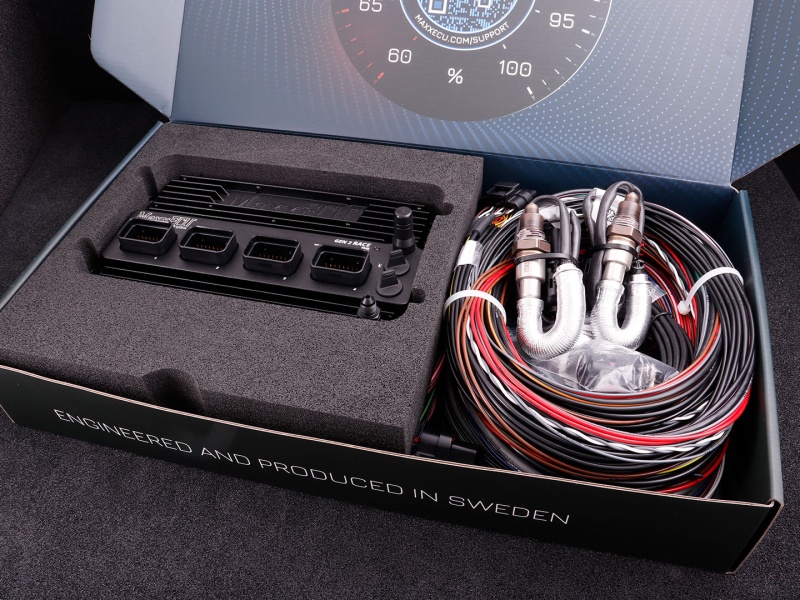 MaxxECU GEN2 RACE, with Dual LSU 5.2, flying lead install kit