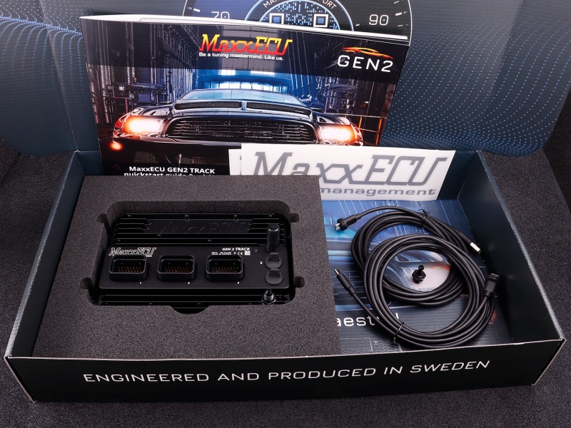 MaxxECU GEN2 TRACK, unit with basic accessories in box